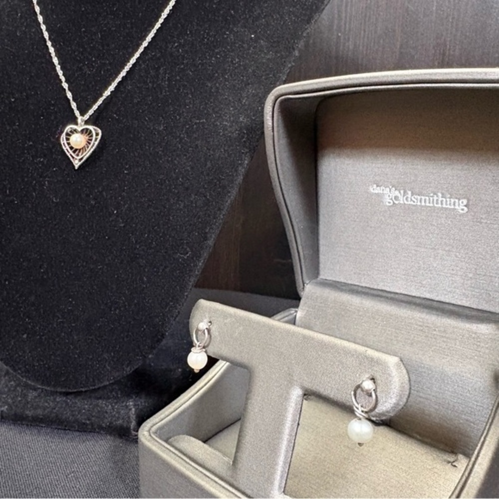 Sterling Silver Heart Pendant & Pearl Drop Earring Set